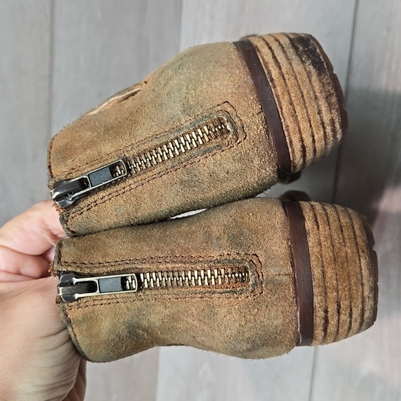 Born Women's Cut Out Side Suede Ankle Boots Moto Shoes Sz 8M - Picture 7 of 12